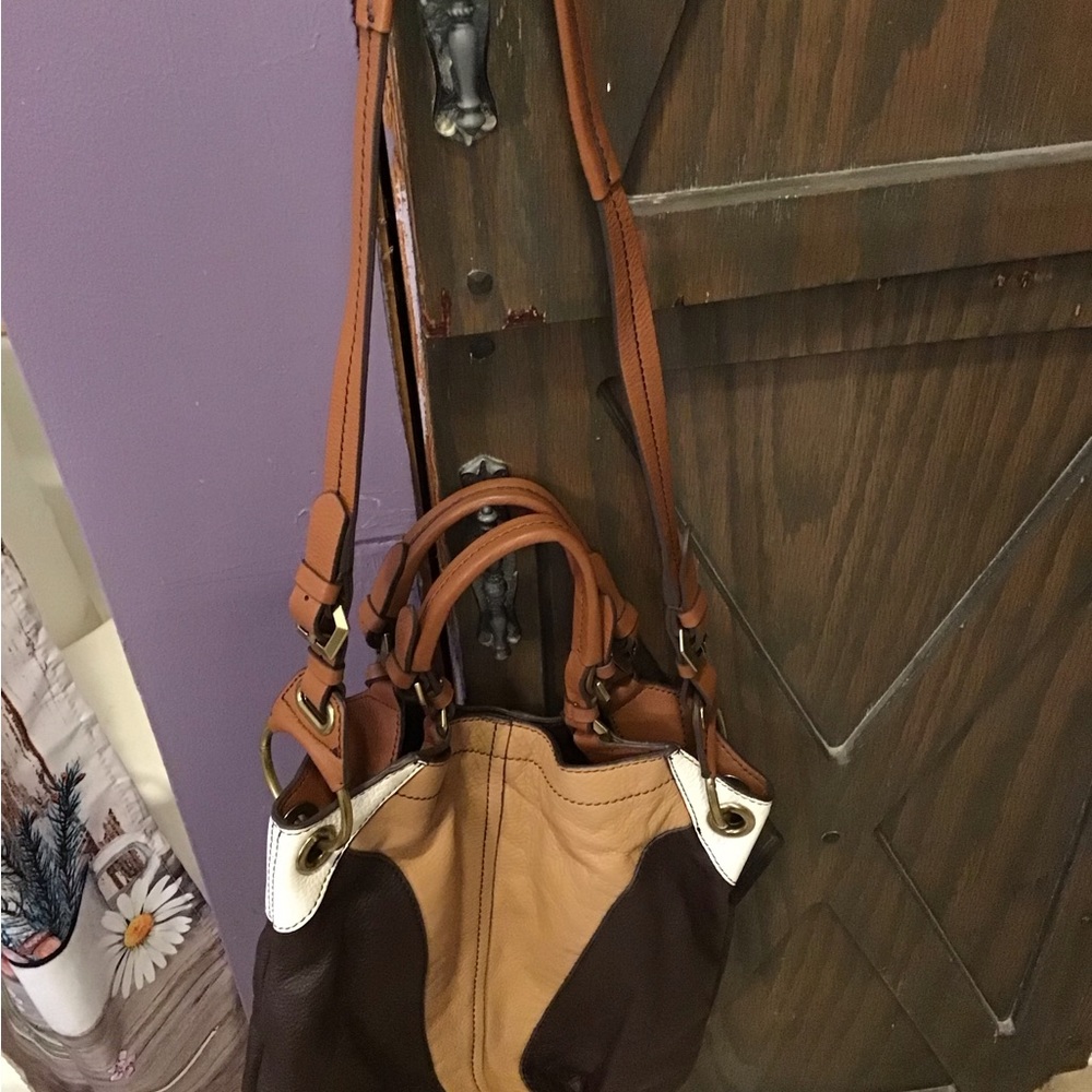 Beautiful gently used Gwen orYANY leather bag, dust bag and long strap included